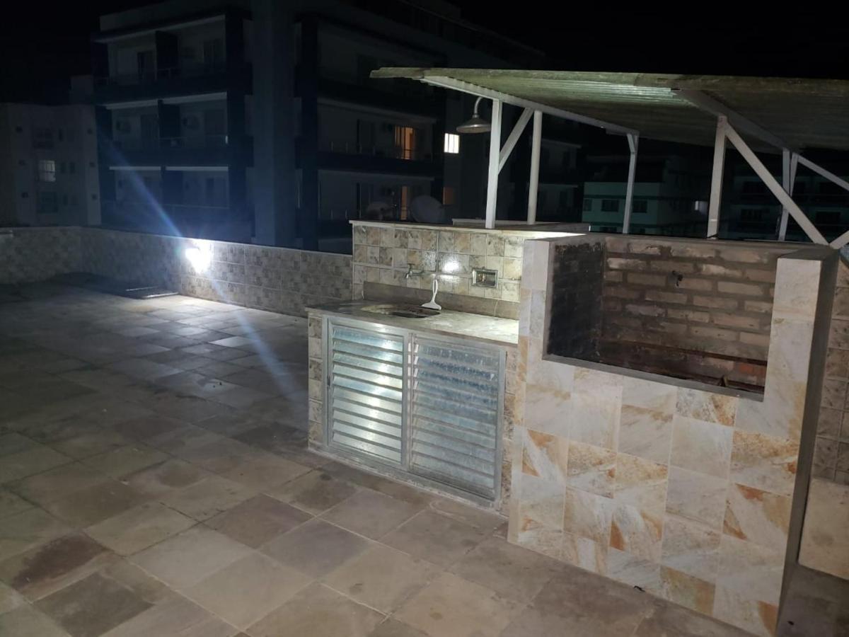Apartamento Cabo Frio Praia Forte エクステリア 写真